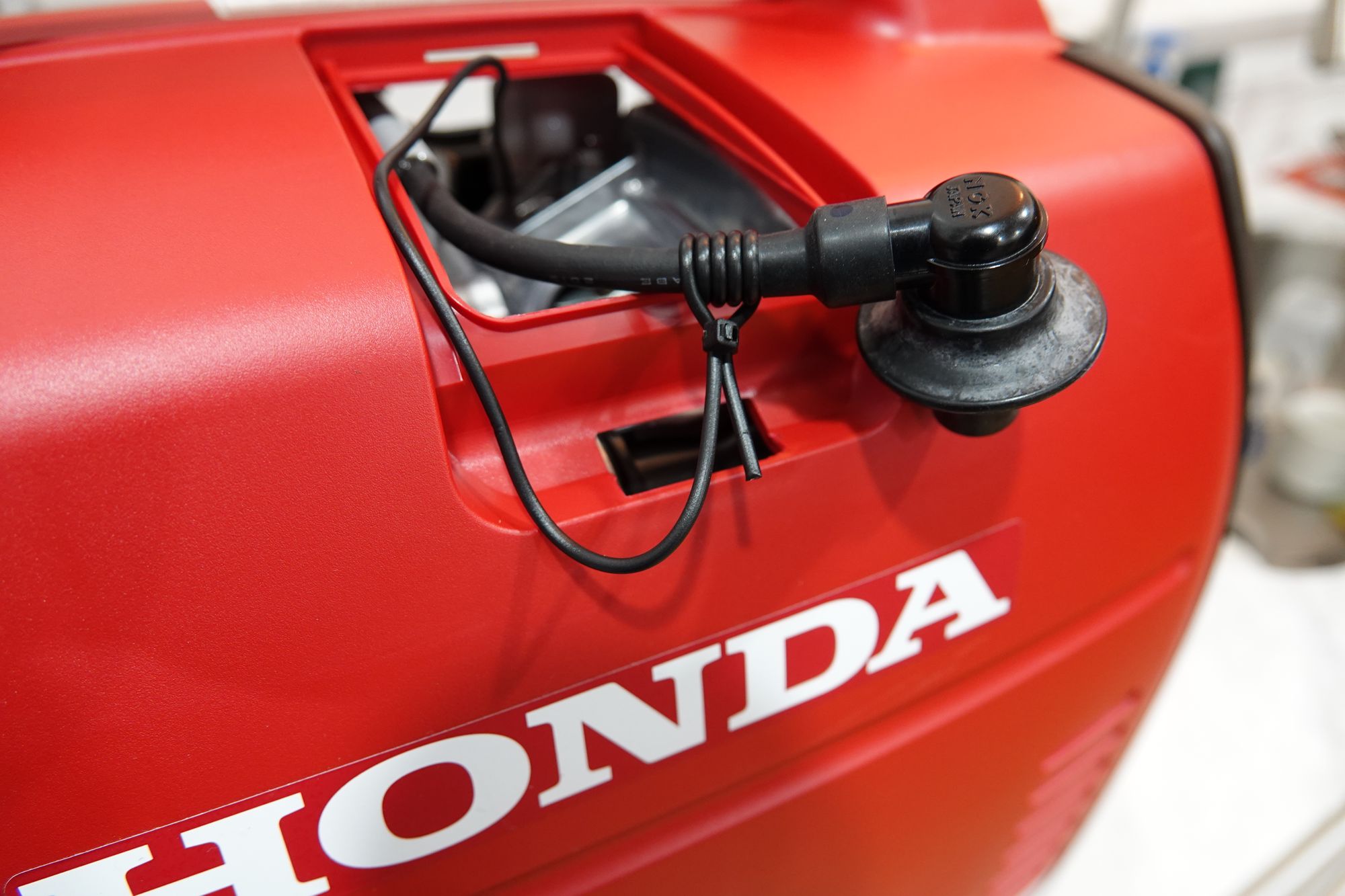Adding Hour Meter to a Honda EU2200i Generator