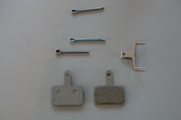 Replacing Brake Pads on Sondors Fold X